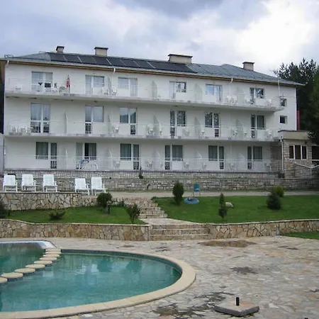 Zora Hotel