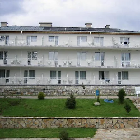зора 2*
